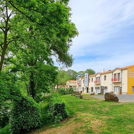 Hotel Pont De Senard Montaigu-Vendee Exterior foto